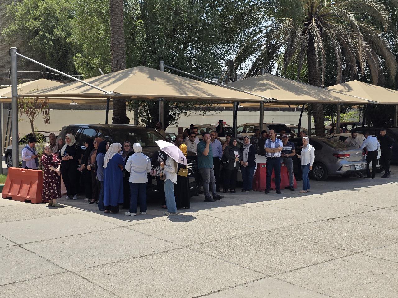 You are currently viewing المركز الوطني للتطوير الإداري وتقنية المعلومات ينفذ ممارسة عملية إخلاء تحسباً للحرائق