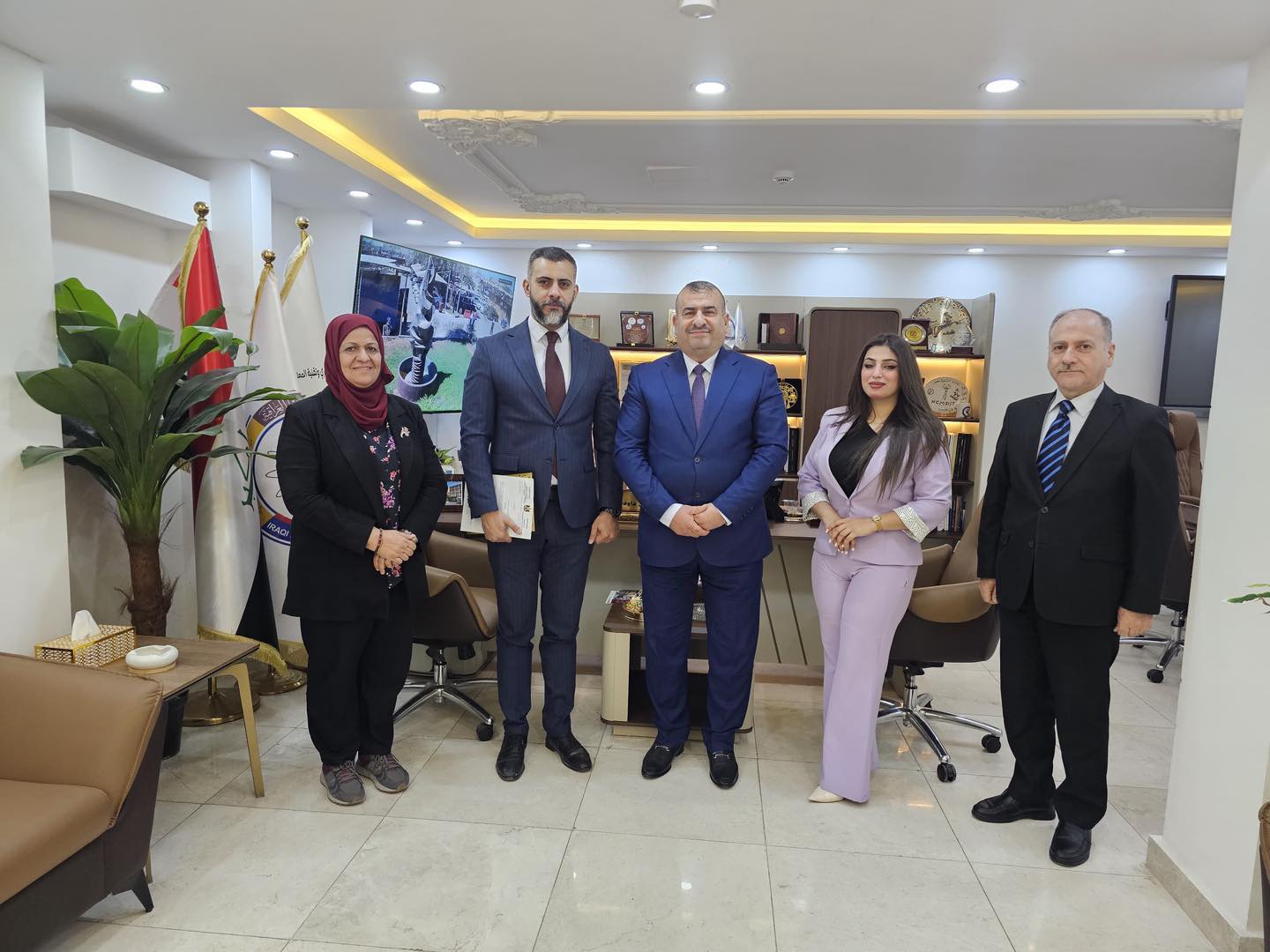 You are currently viewing تعزيز الشراكات مع القطاع الخاص محرك تنموي مستدام للابتكار والجودة