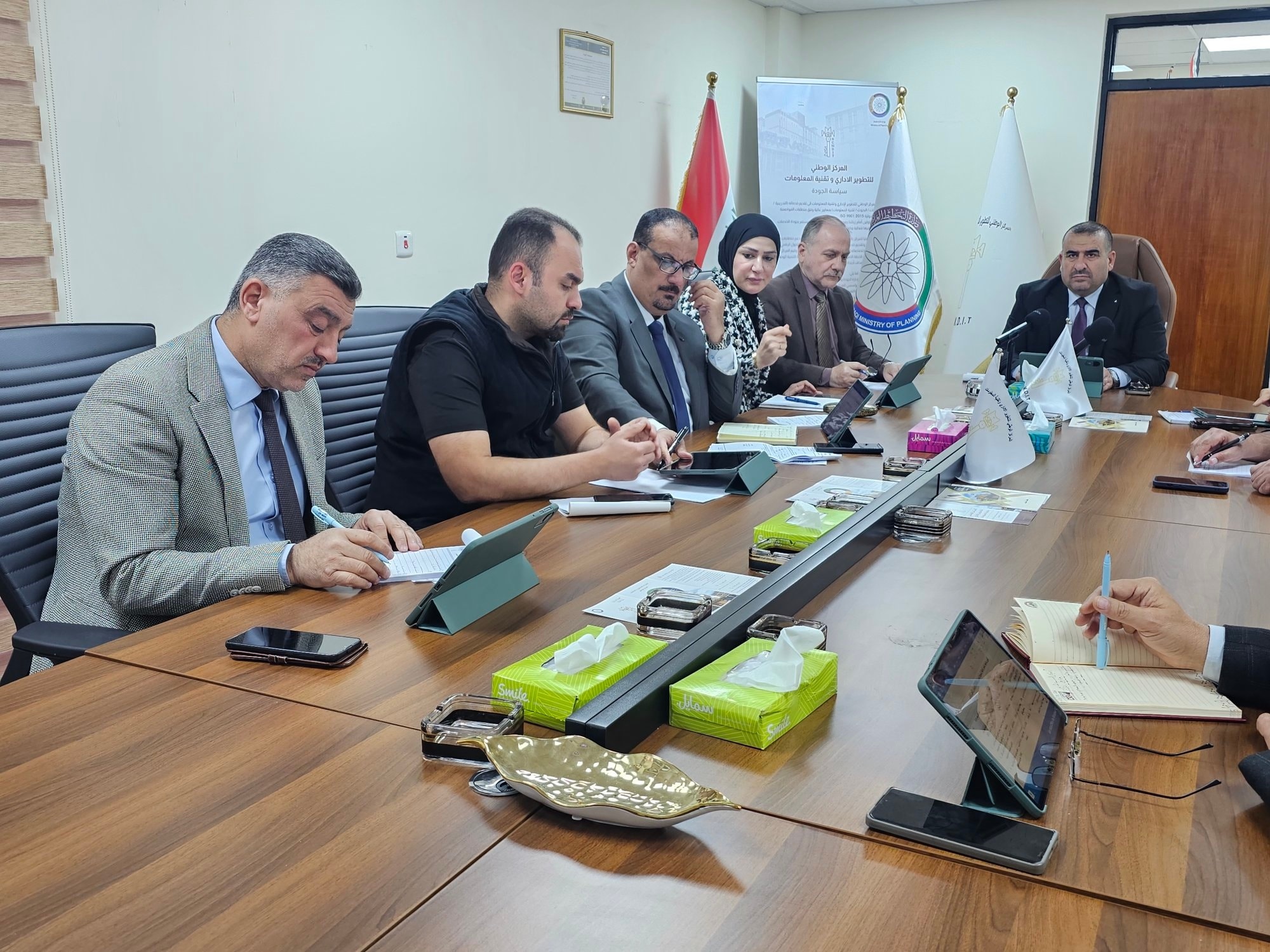You are currently viewing الكرطاني يترأس اجتماع لجنة المديرين الثالث ويؤكد المضي باستكمال إنجاز مسودة الخطة الاستراتيجية للمركز 2026-2030