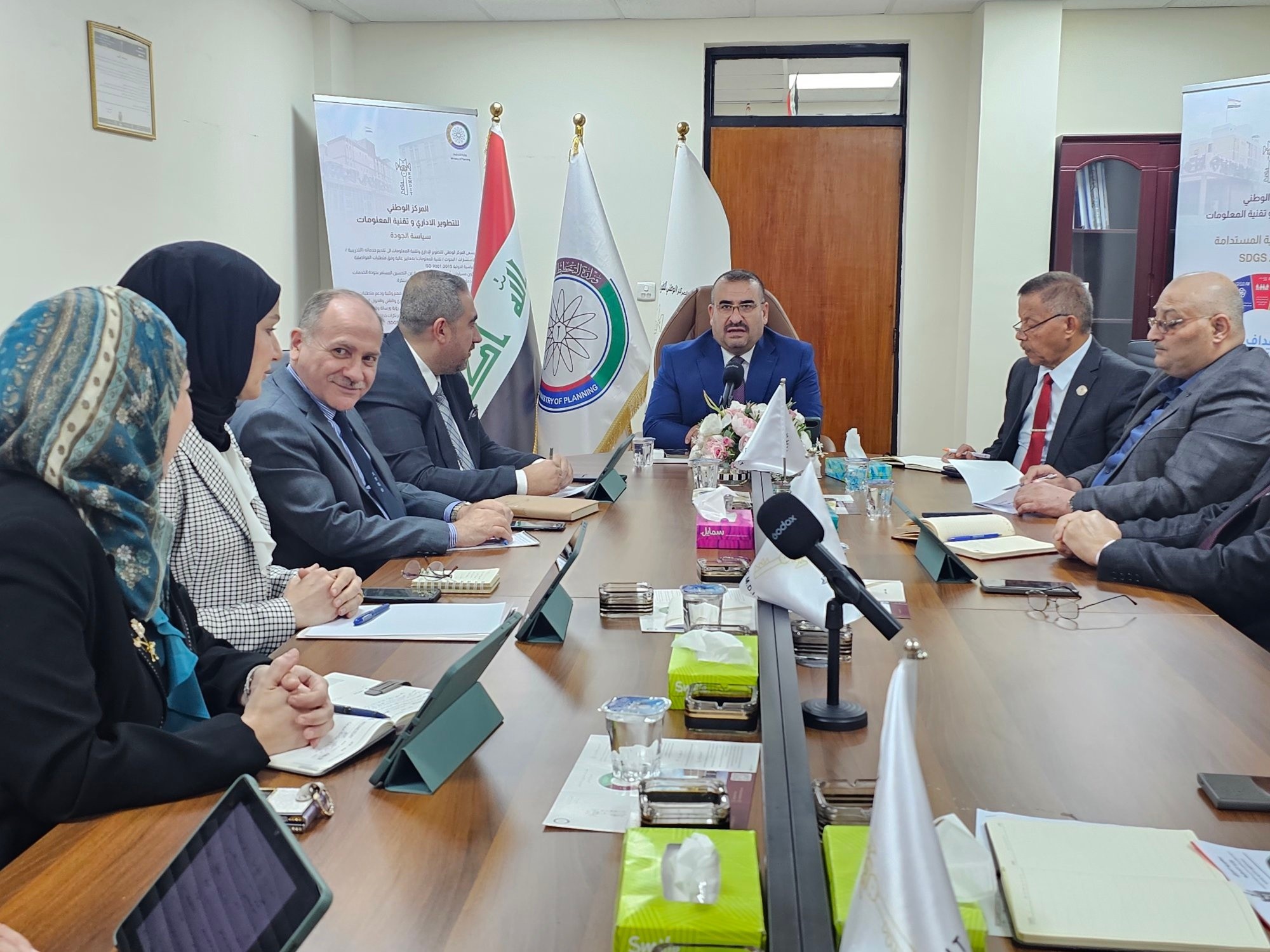 You are currently viewing المدير العام للمركز الوطني يترأس الاجتماع الرابع للجنة المديرين لعام 2026 ويؤكد المضي بتعزيز الخطط الاستراتيجية للمركز